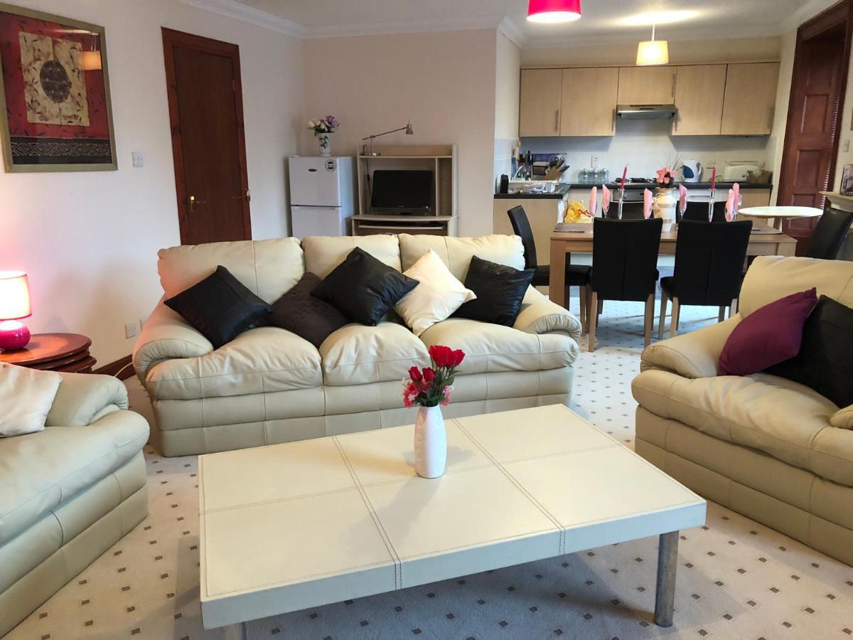 Executive Serviced Apartments 1 Forfar Eksteriør billede
